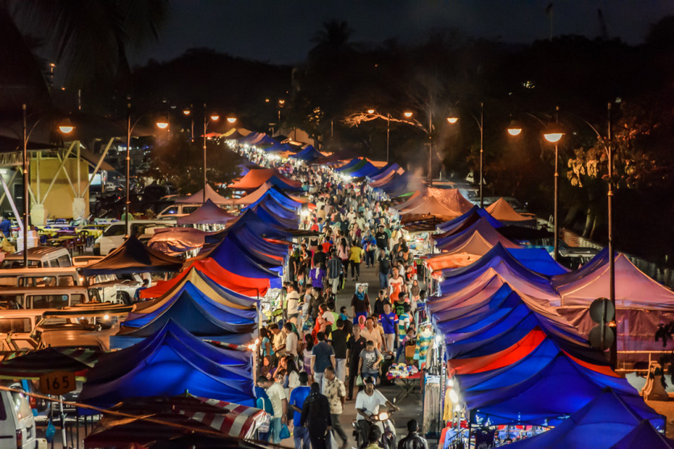 Things to do in Langkawi during New Year Feast at Langkawi Pekan Kuah Night Market